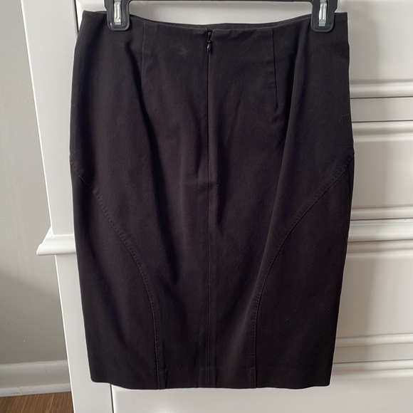 Banana Republic bistretch front slit pencil skirt - Picture 3 of 5